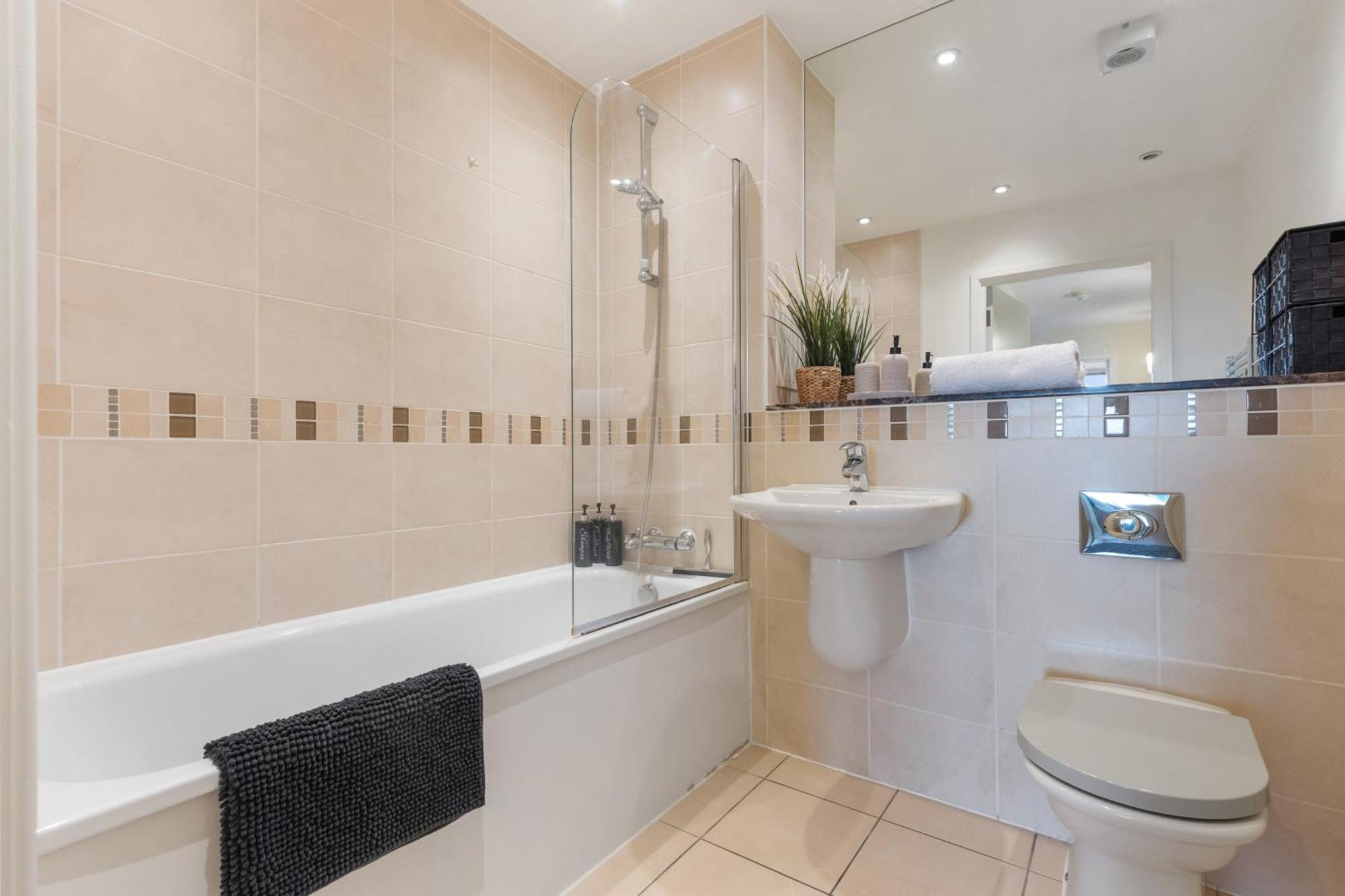 Stratford Skyview Apartment London Bagian luar foto
