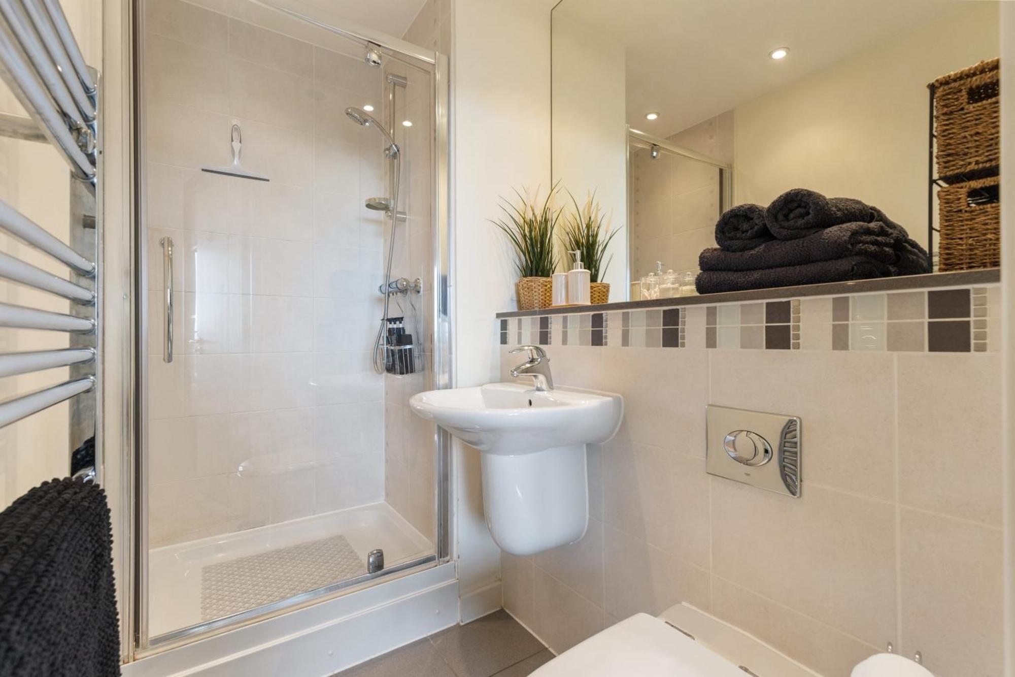 Stratford Skyview Apartment London Bagian luar foto